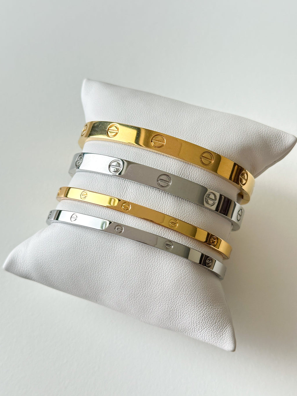 Love Bangle