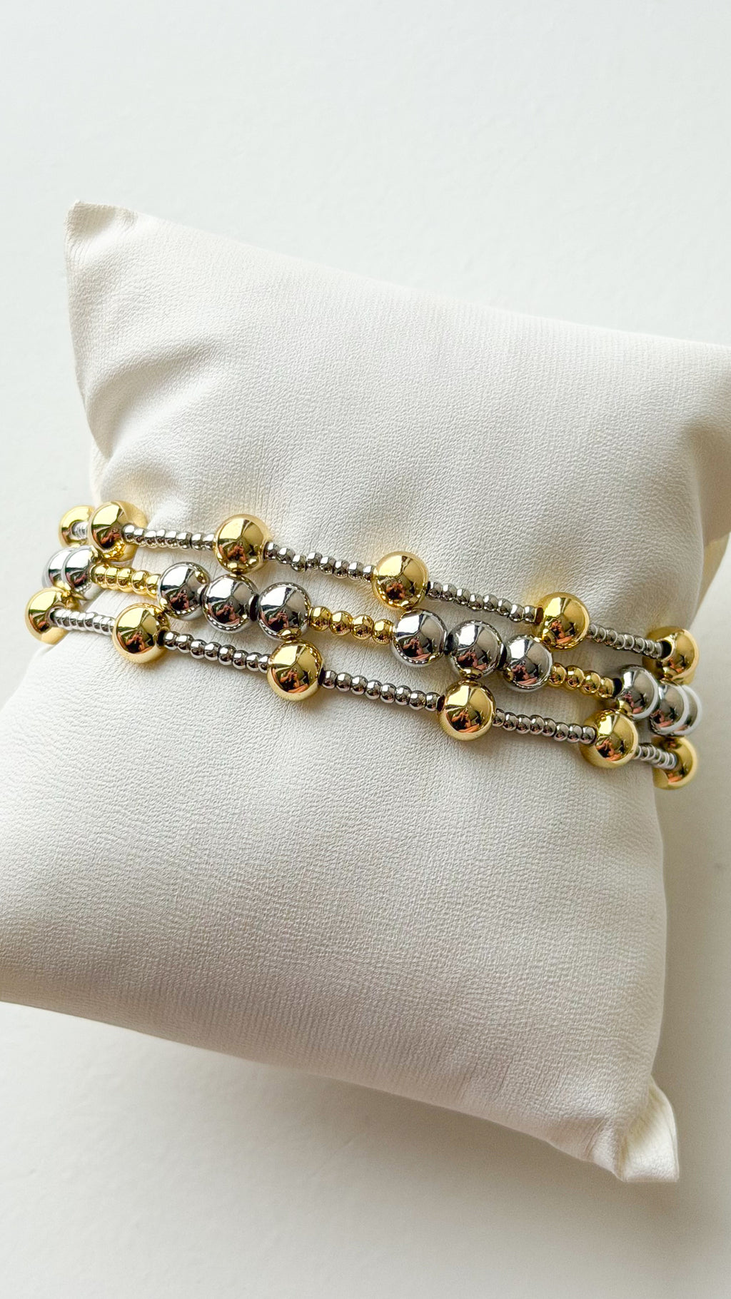 Mini Two Toned Beaded Bracelet Set