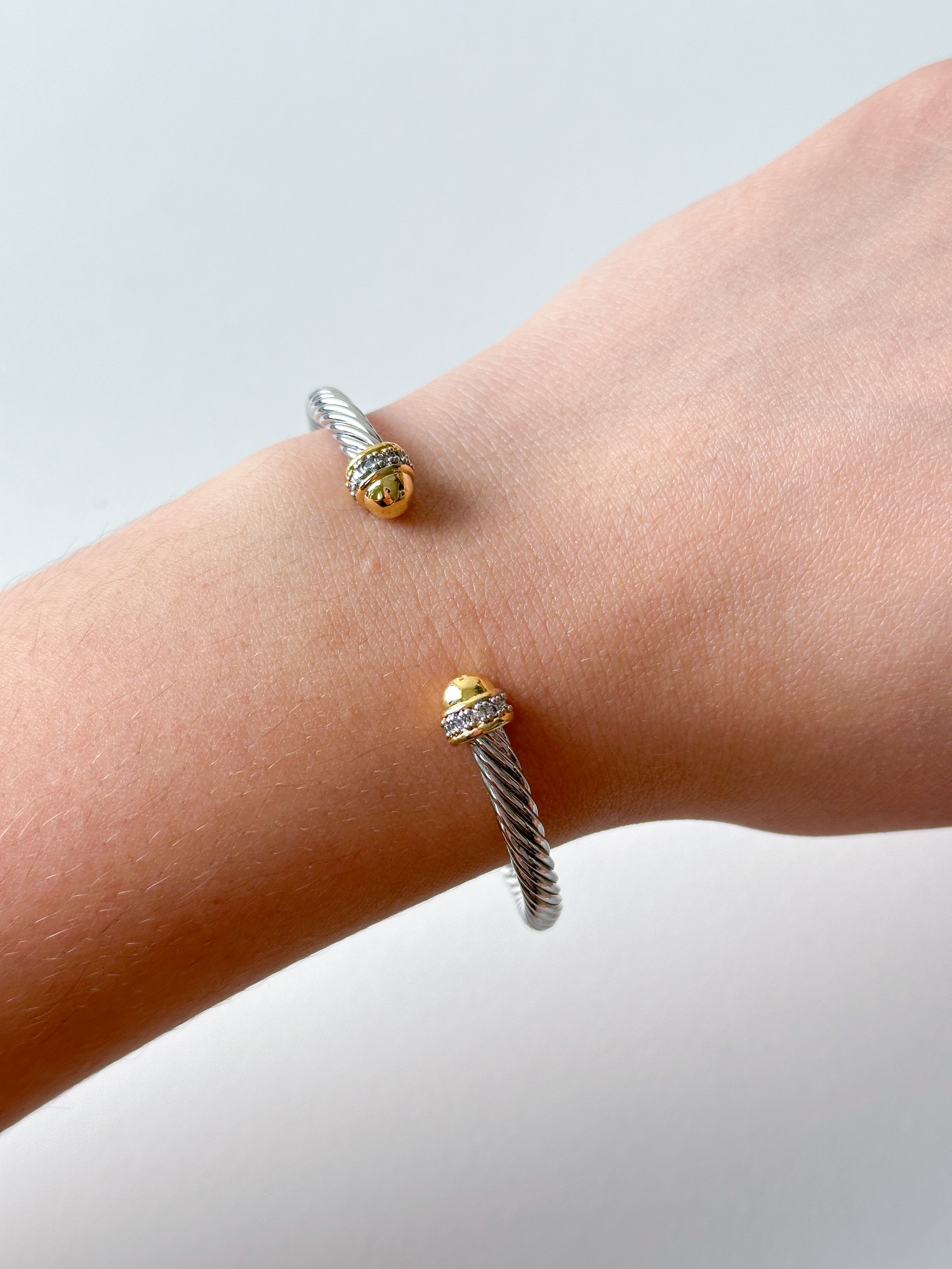 DY Bangle