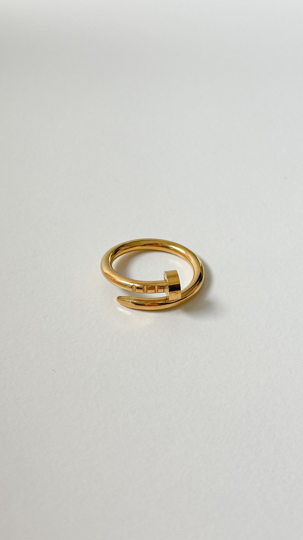Nail Ring