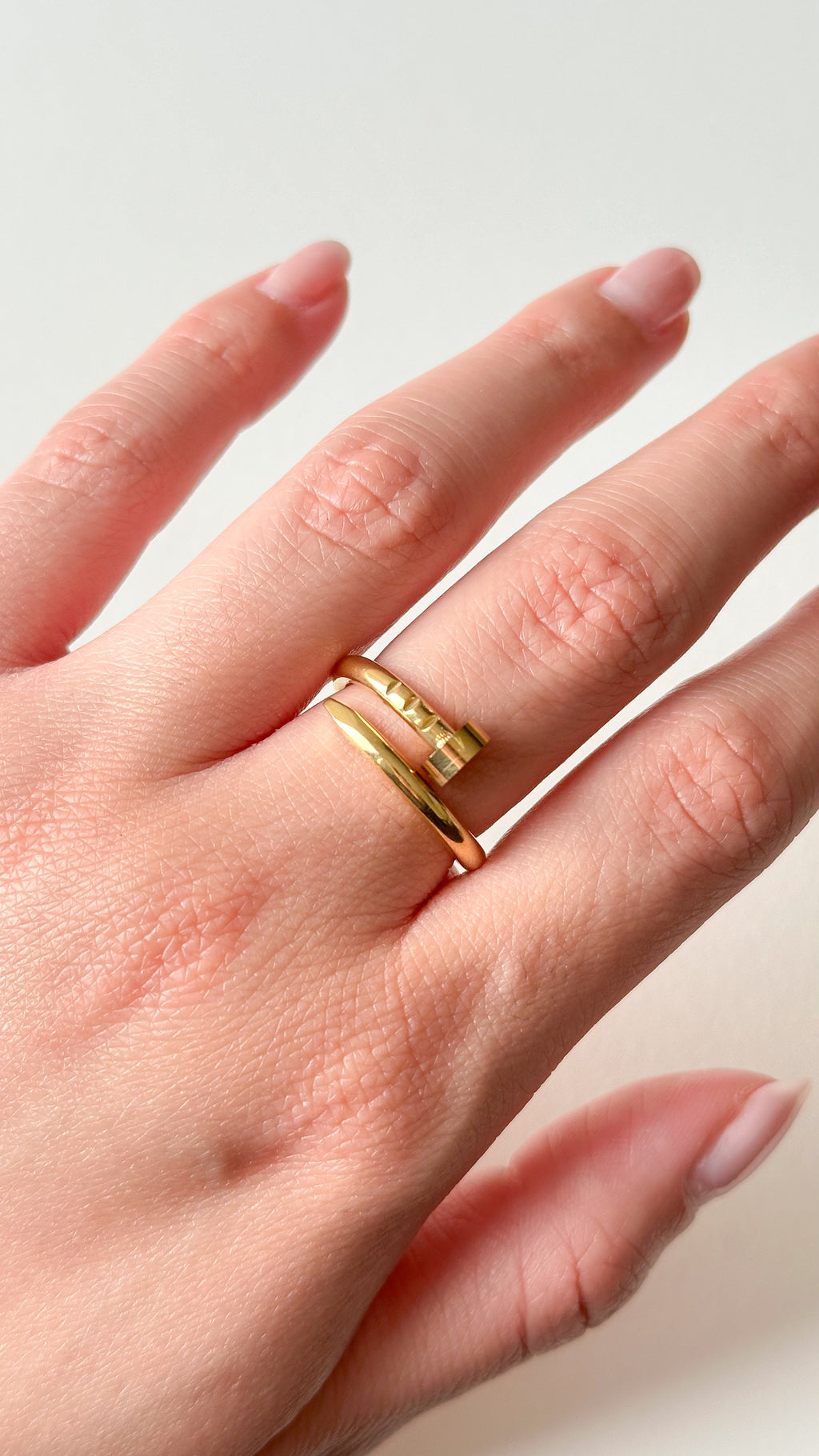 Nail Ring
