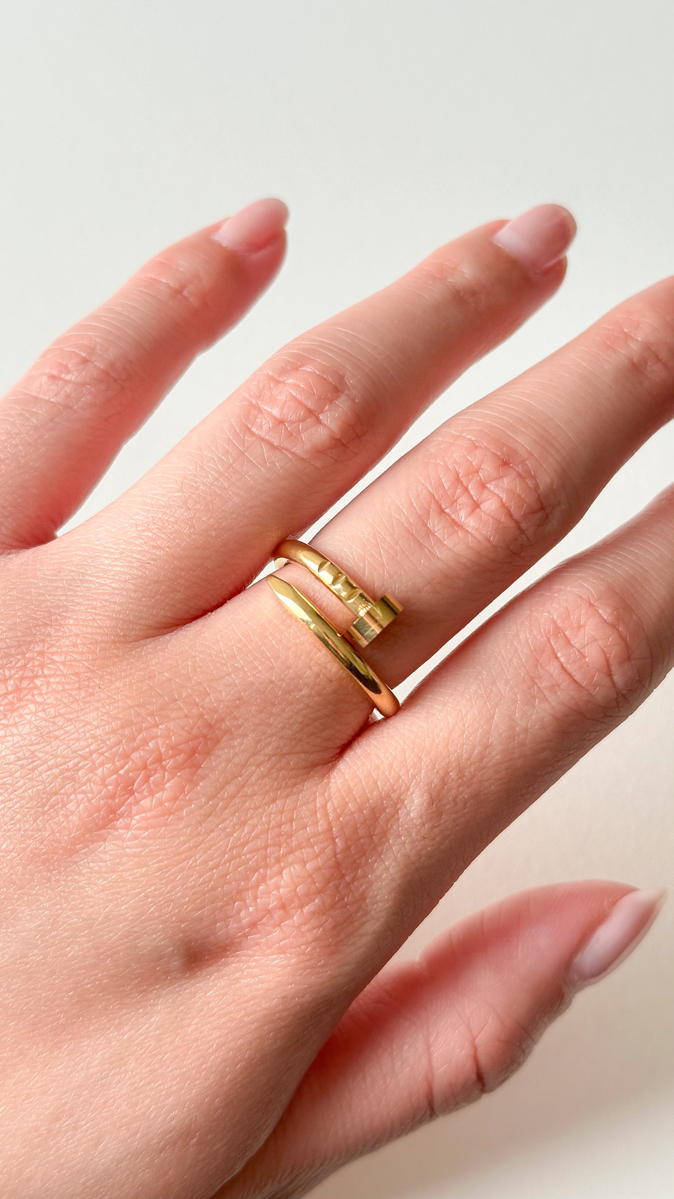 Nail Ring